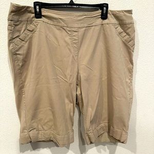 Westbound Woman Capris, 24W